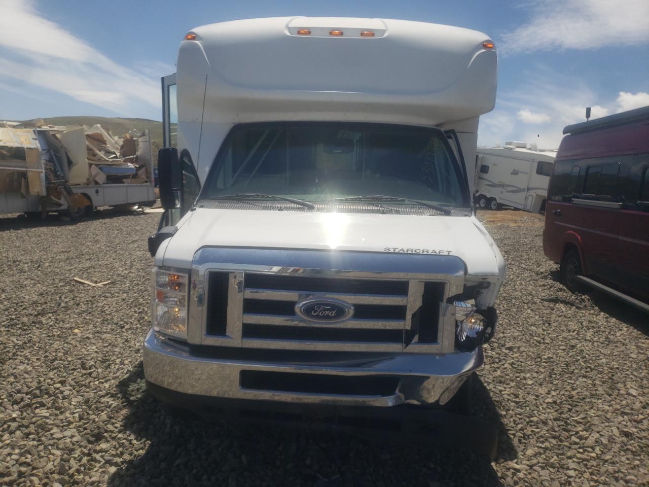 2019 FORD Econoline van VIN 1FDEE3F60KDC71619 photo 5