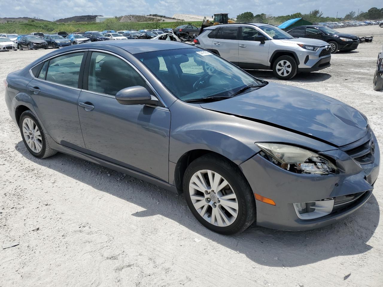 2010 Mazda 6 VIN 1YVHZ8CH6A5M37430 photo 4