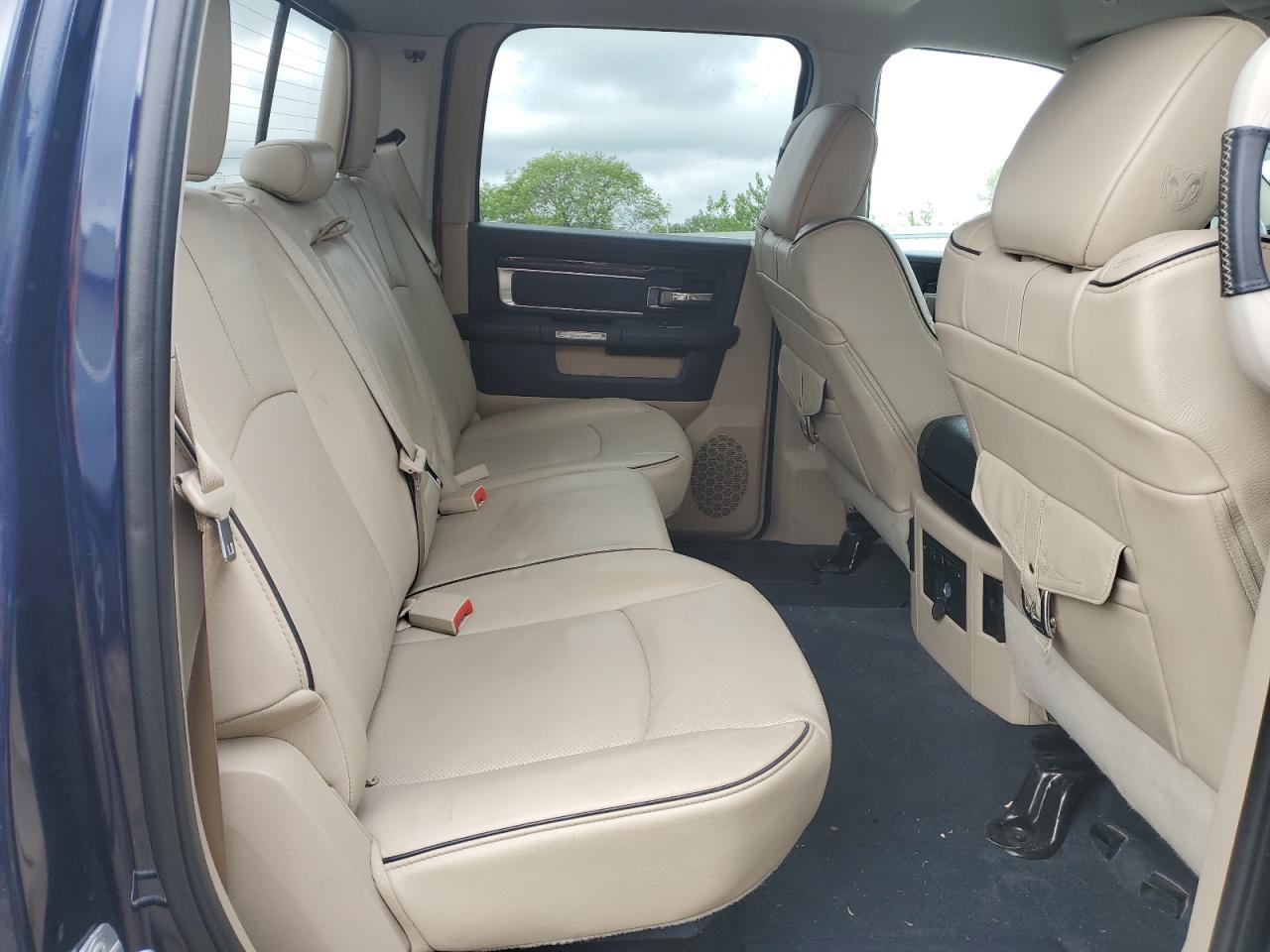 2018 Ram 1500 VIN 1C6RR7PT5JS144954 photo 10