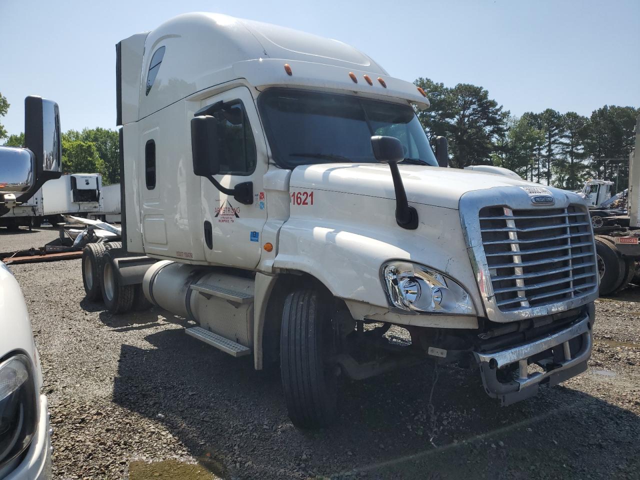 2016 FREIGHTLINER CASCADIA 125 VIN 3AKJGLBG7GSGY6610 photo 1