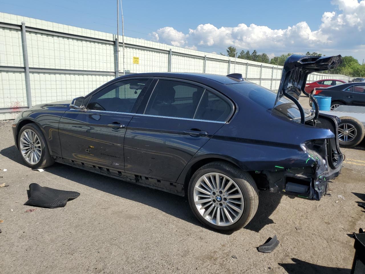 2014 BMW 3 series VIN WBA3B3C5XEF544894 photo 2