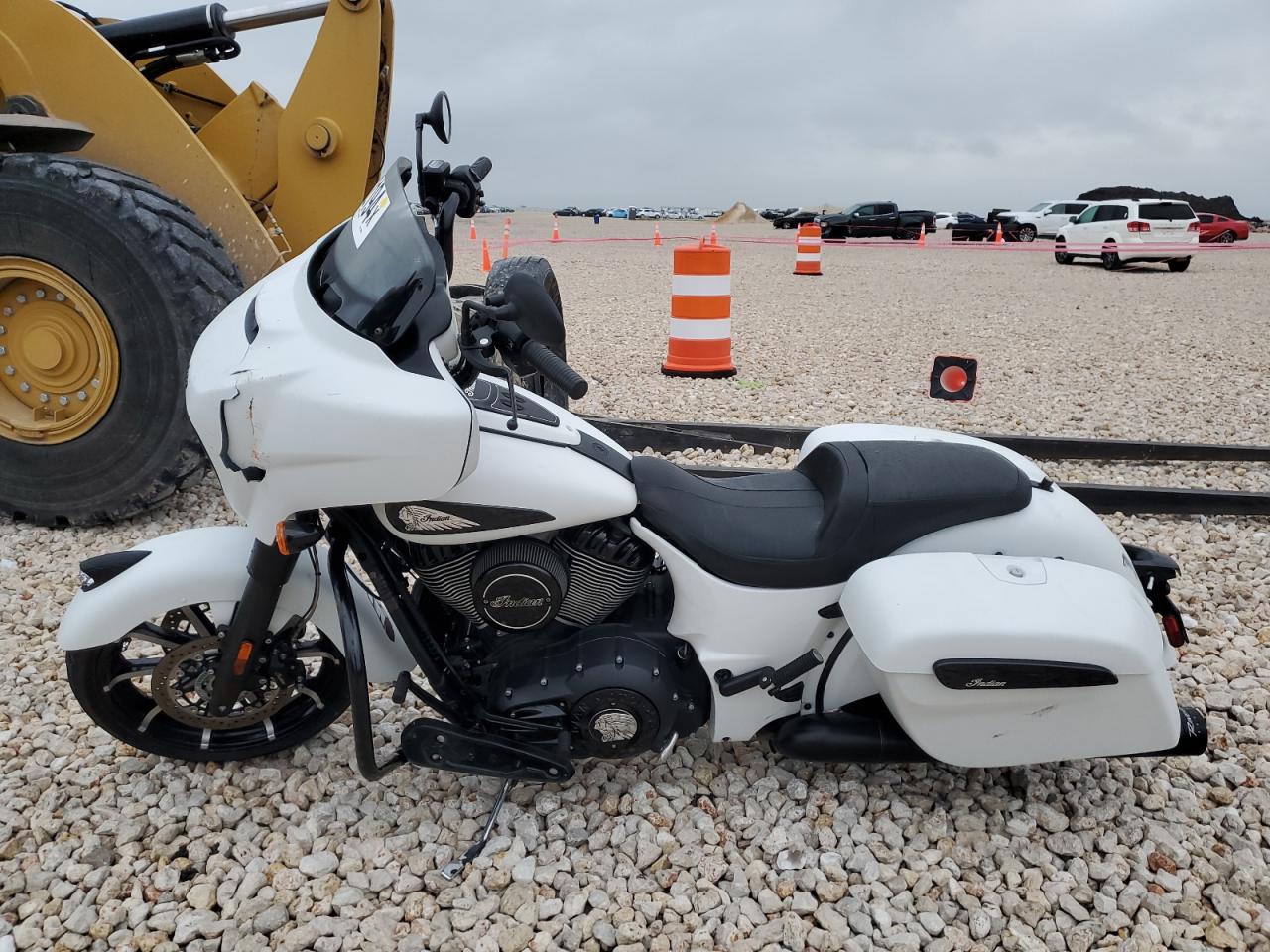 2019 INDIAN MOTORCYCLE CO. CHIEFTAIN VIN 56KCTDAA7K3370294 photo 3