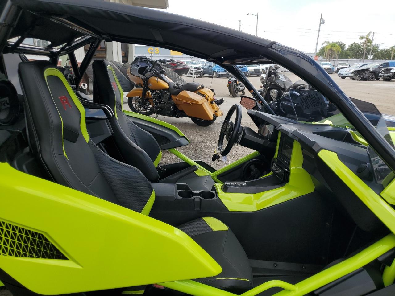 2021 POLARIS SLINGSHOT R VIN 57XAARHB1M8141105 photo 10