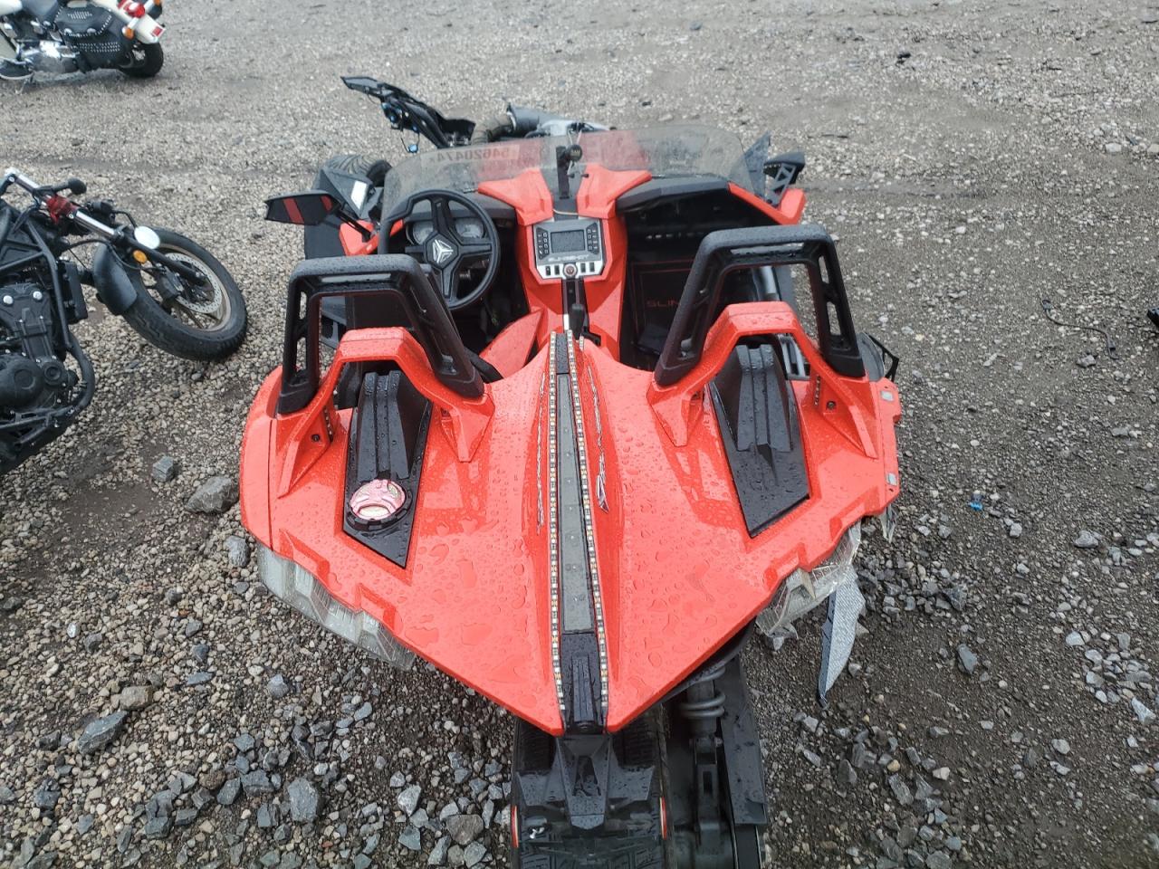 2015 POLARIS SLINGSHOT SL VIN 57XAAPFA4F5104374 photo 6