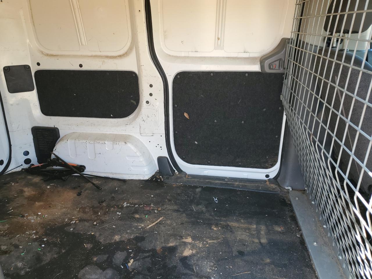 2019 Nissan Nv VIN 3N6CM0KN7KK690557 photo 11