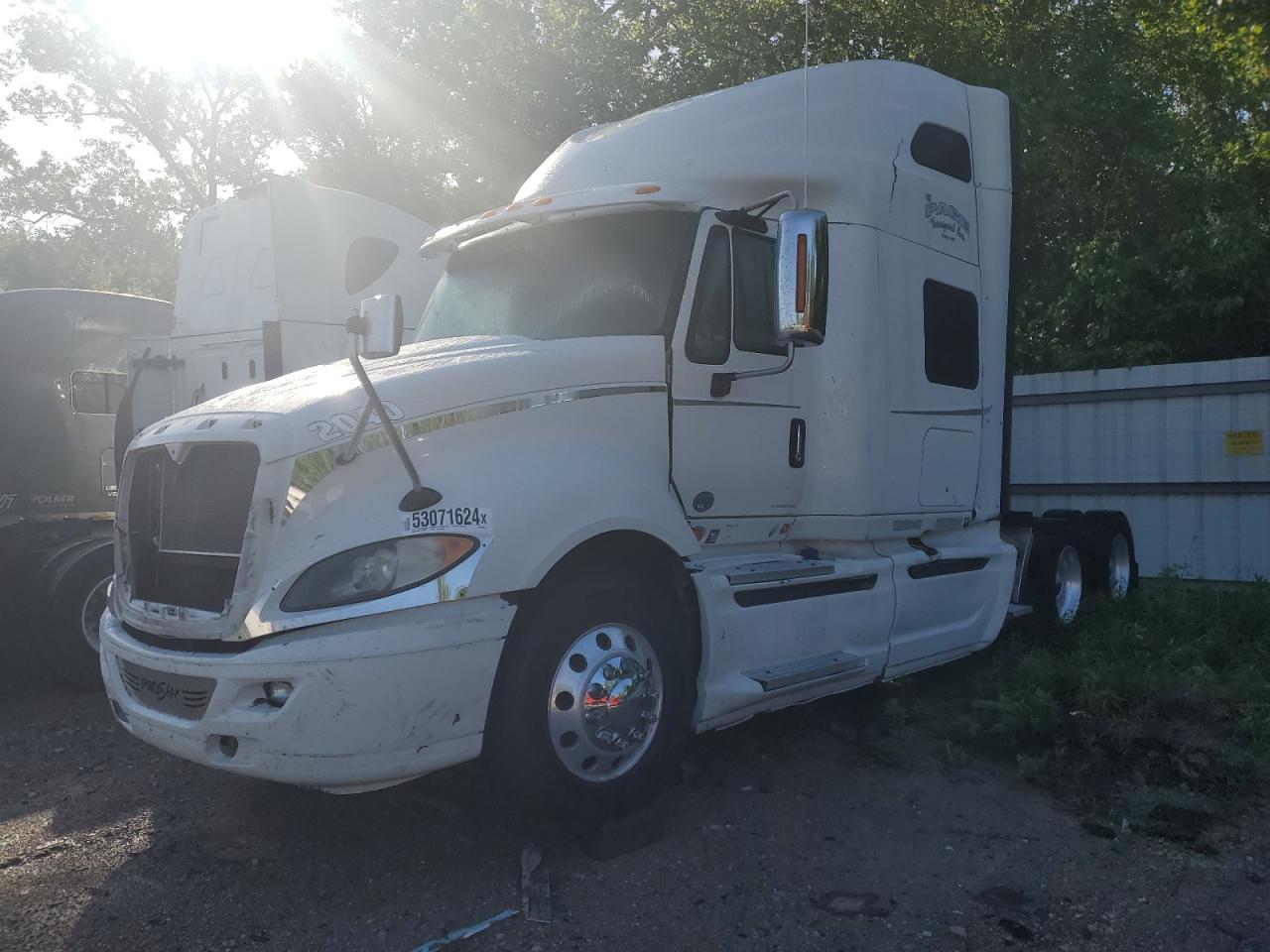 2015 INTERNATIONAL Prostar VIN 3HSDJAPR5FN663094 photo 2