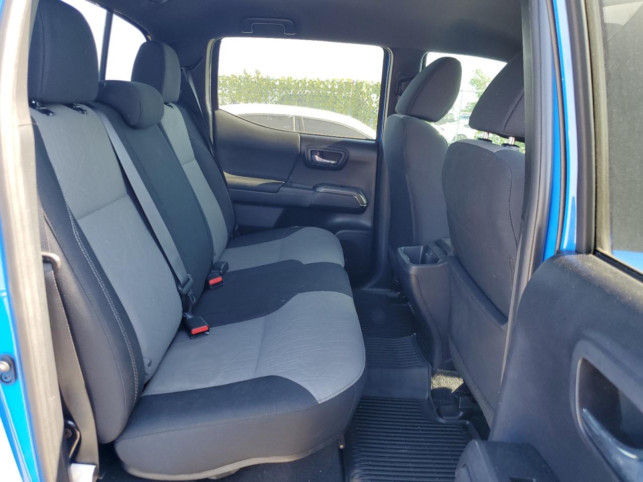 2020 TOYOTA Tacoma VIN 5TFAZ5CN0LX091927 photo 10