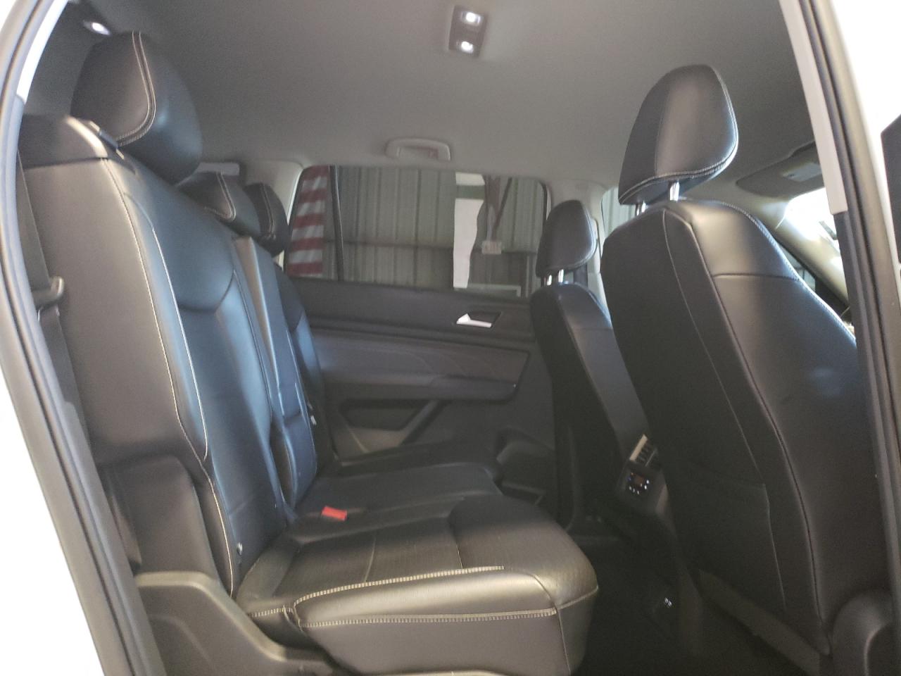 2021 VOLKSWAGEN Atlas VIN 1V2HR2CA1MC548987 photo 11