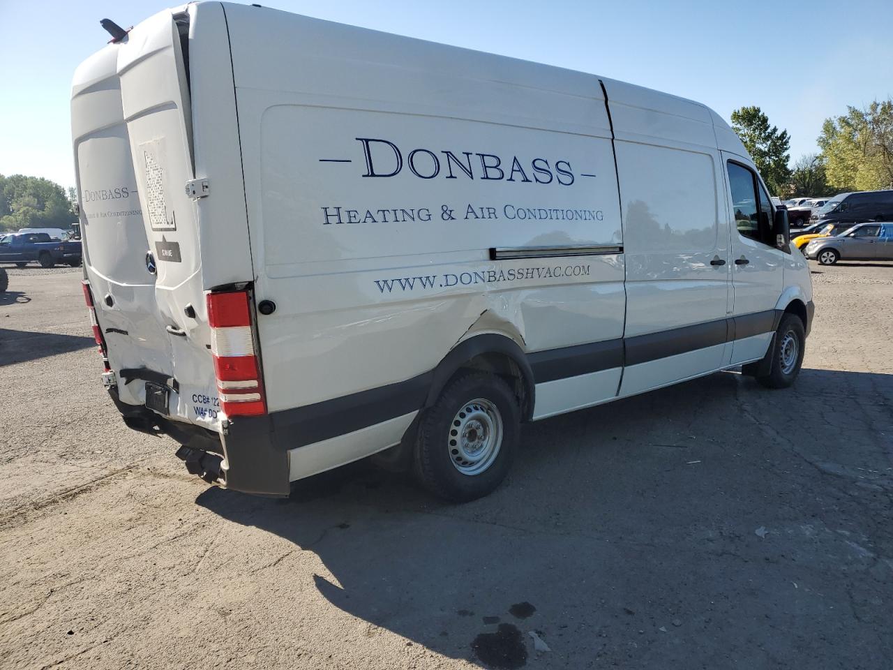 2014 MERCEDES-BENZ Sprinter VIN WD3PE8DC0E5861623 photo 3