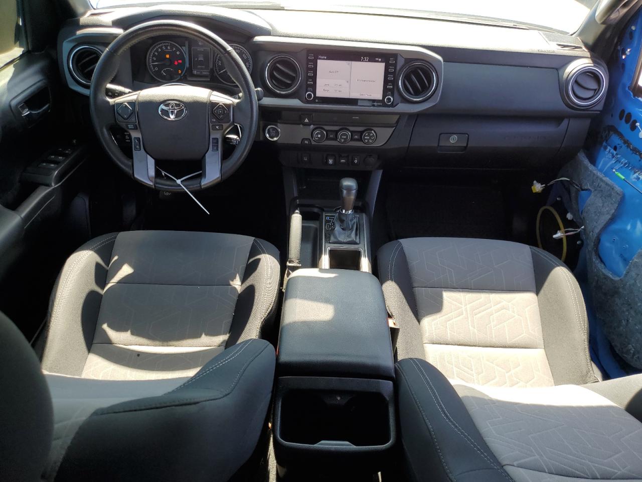 2020 TOYOTA Tacoma VIN 5TFAZ5CN0LX091927 photo 8