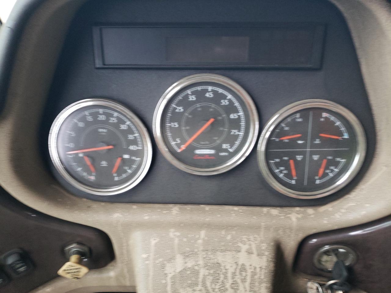 2016 FREIGHTLINER CHASSIS XC VIN 4UZACGCY3GCHW6799 photo 8