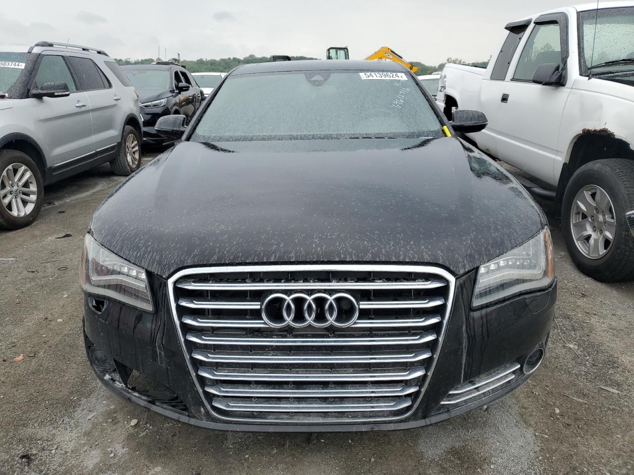 2011 Audi A8 VIN WAURVAFD8BN021674 photo 5