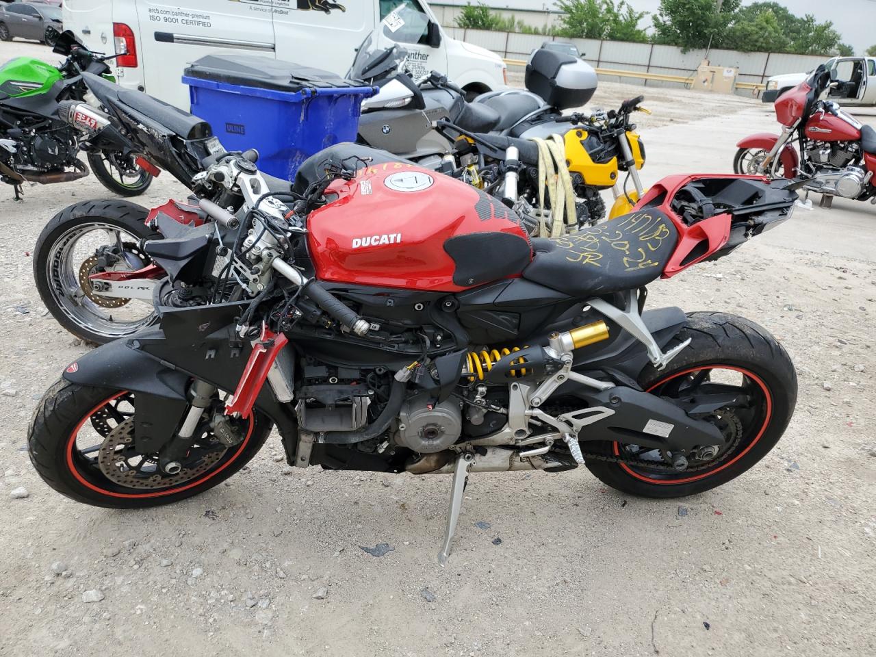 2014 DUCATI SUPERBIKE 899 PANIGALE VIN ZDM14BUW0EB014547 photo 3