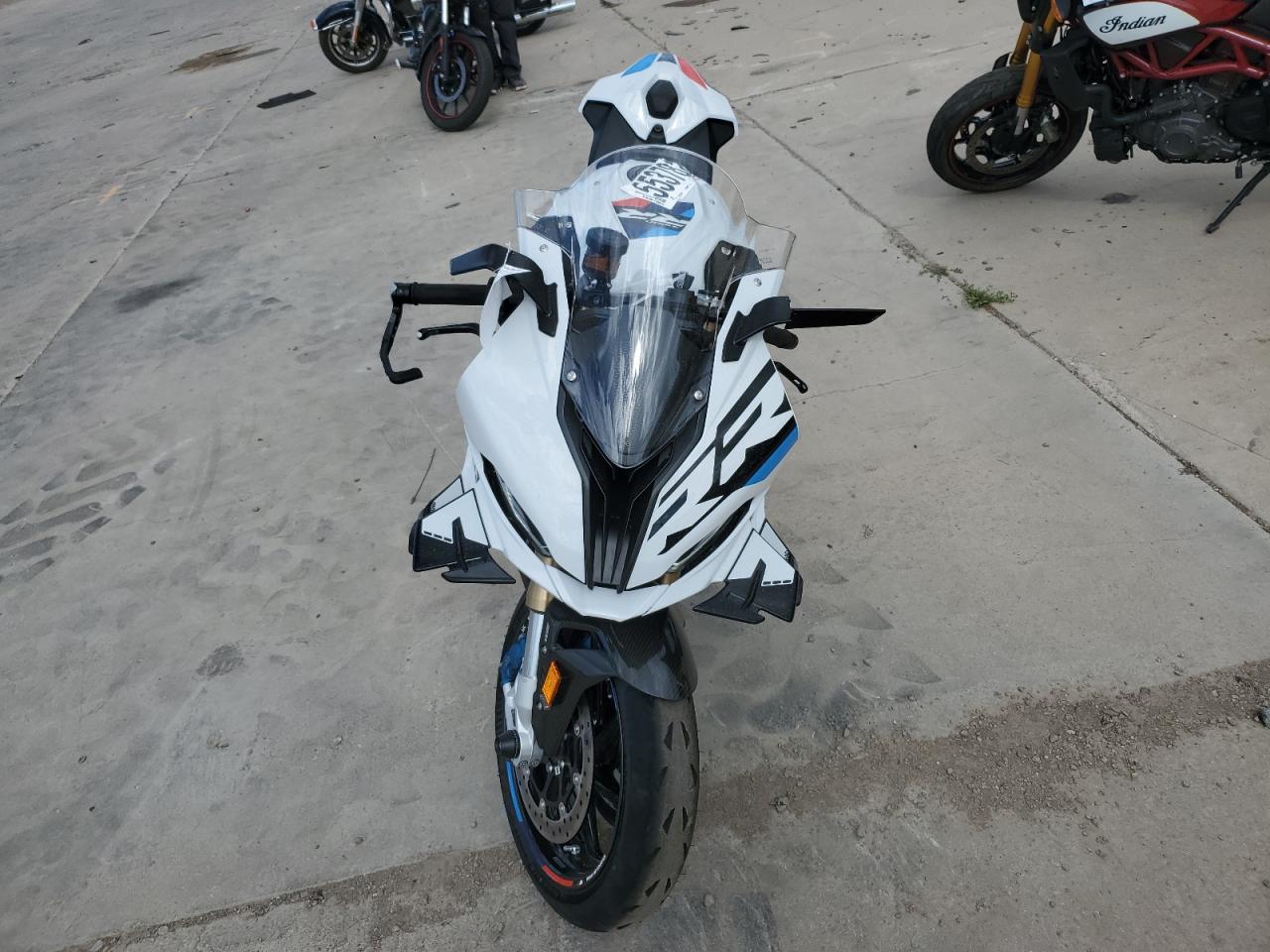 2024 BMW S VIN WB10E6308R6J11824 photo 2