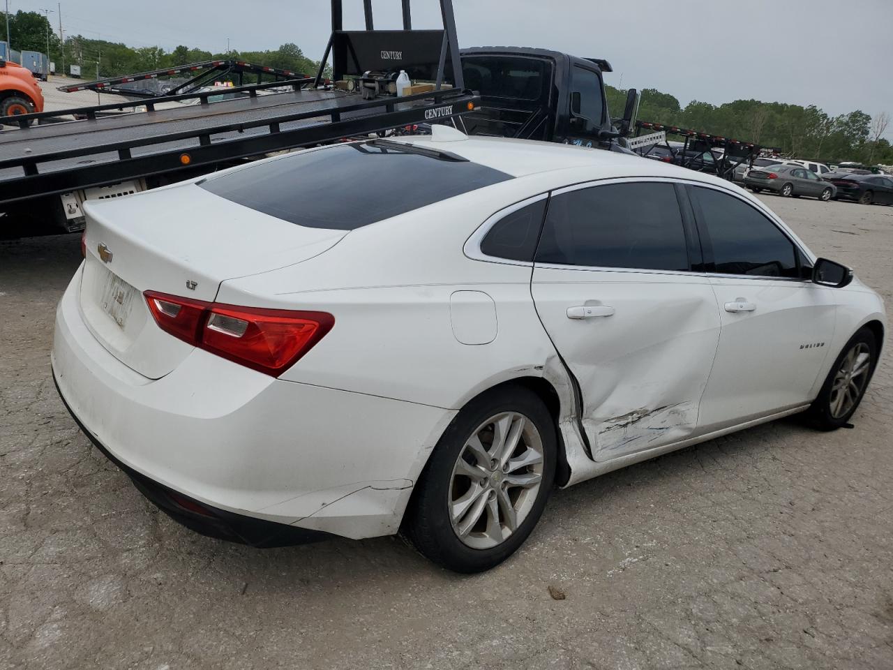 2017 CHEVROLET Malibu VIN 1G1ZE5ST8HF102161 photo 3