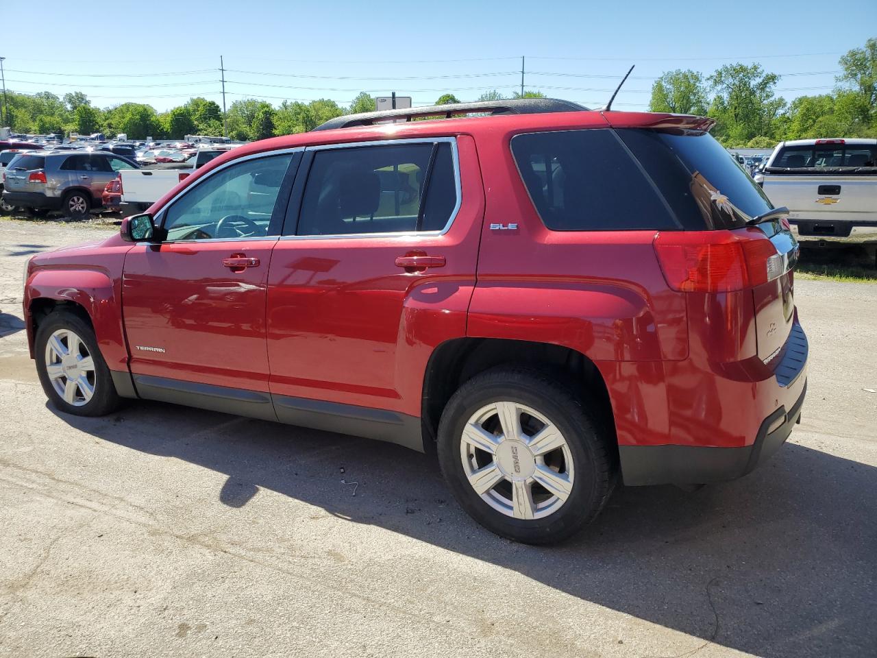 2014 GMC Terrain VIN 2GKALREK4E6165708 photo 2