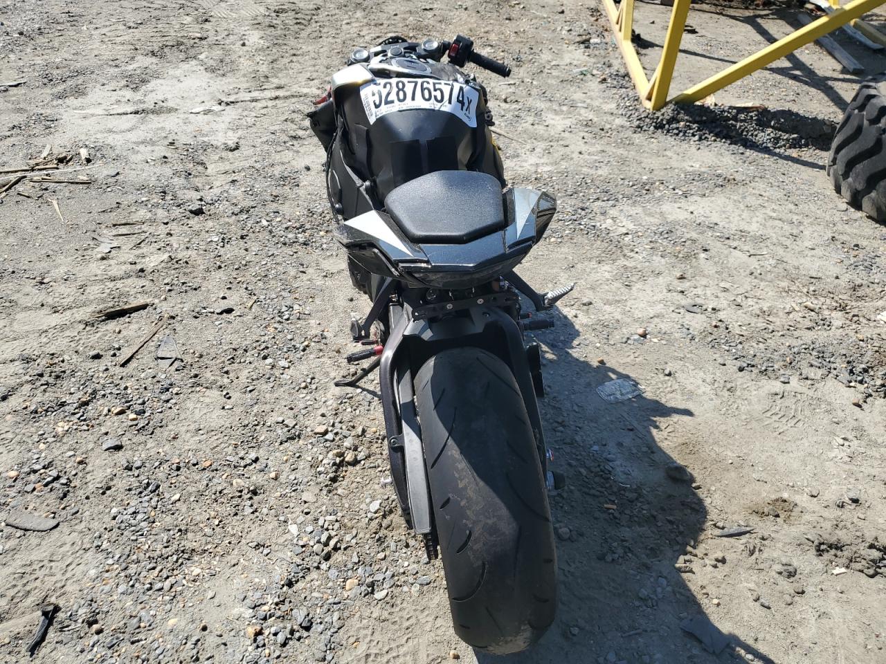 2018 HONDA Cbr cycle VIN JH2SC7719JK100389 photo 4