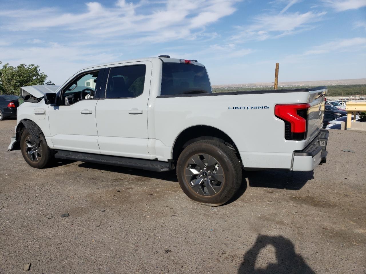 2023 FORD F150 light VIN 1FT6W1EV8PWG34277 photo 2
