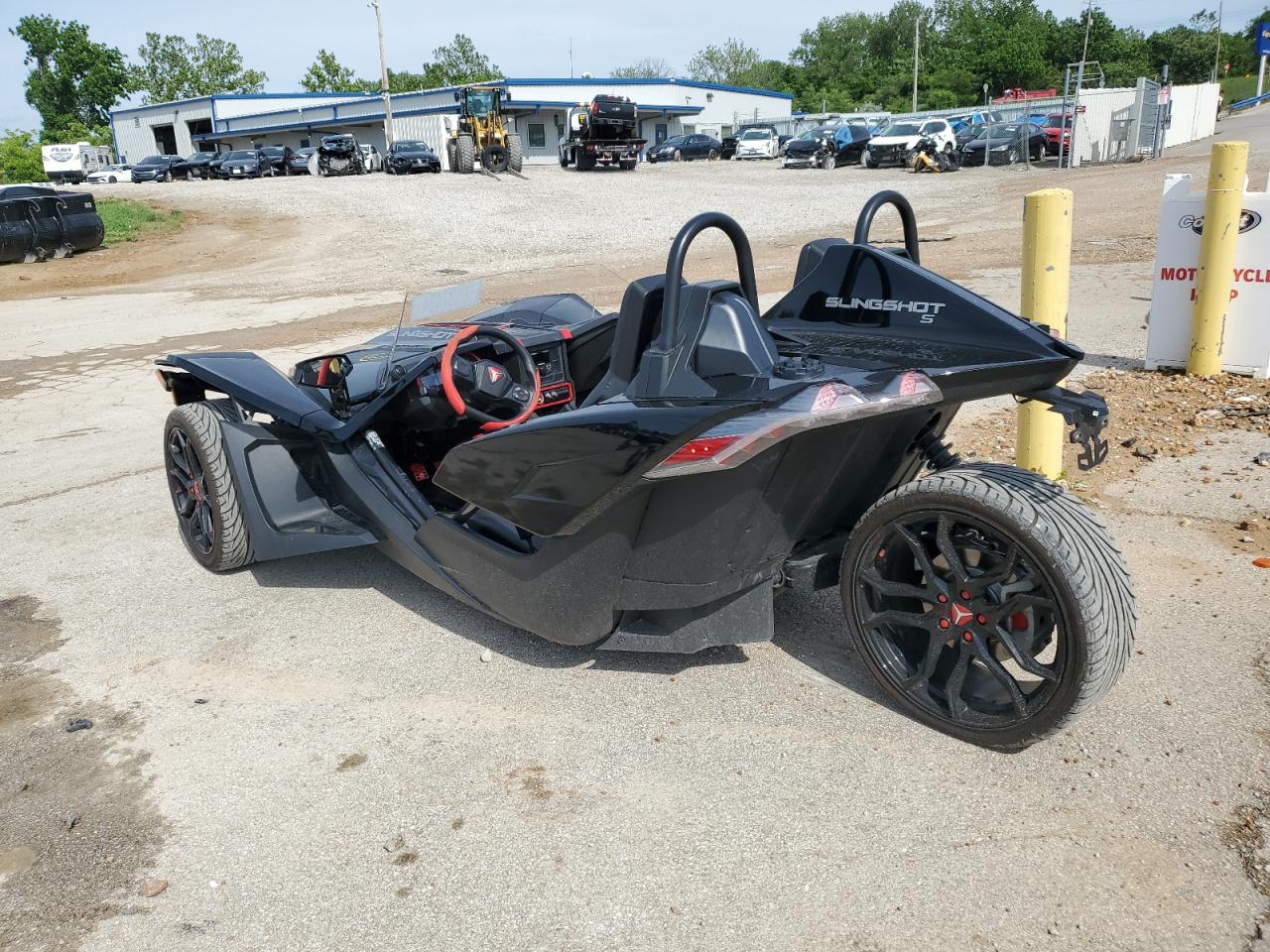 2023 POLARIS SLINGSHOT S WITH TECHNOLOGY PACKAGE VIN 57XAATGDXP8155332 photo 2