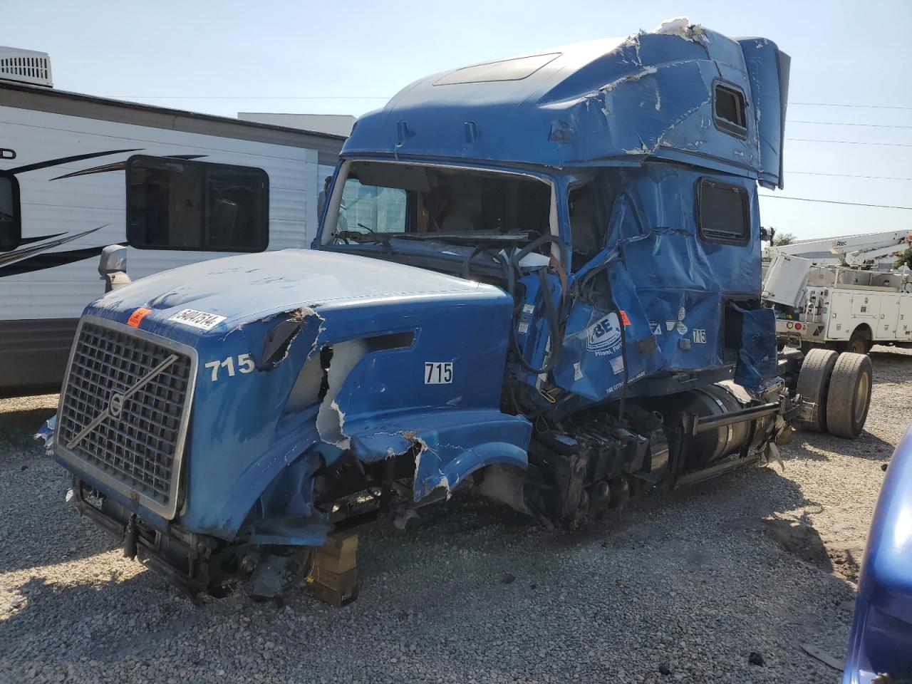2017 VOLVO Vn vnl VIN 4V4NC9EH7HN976196 photo 2