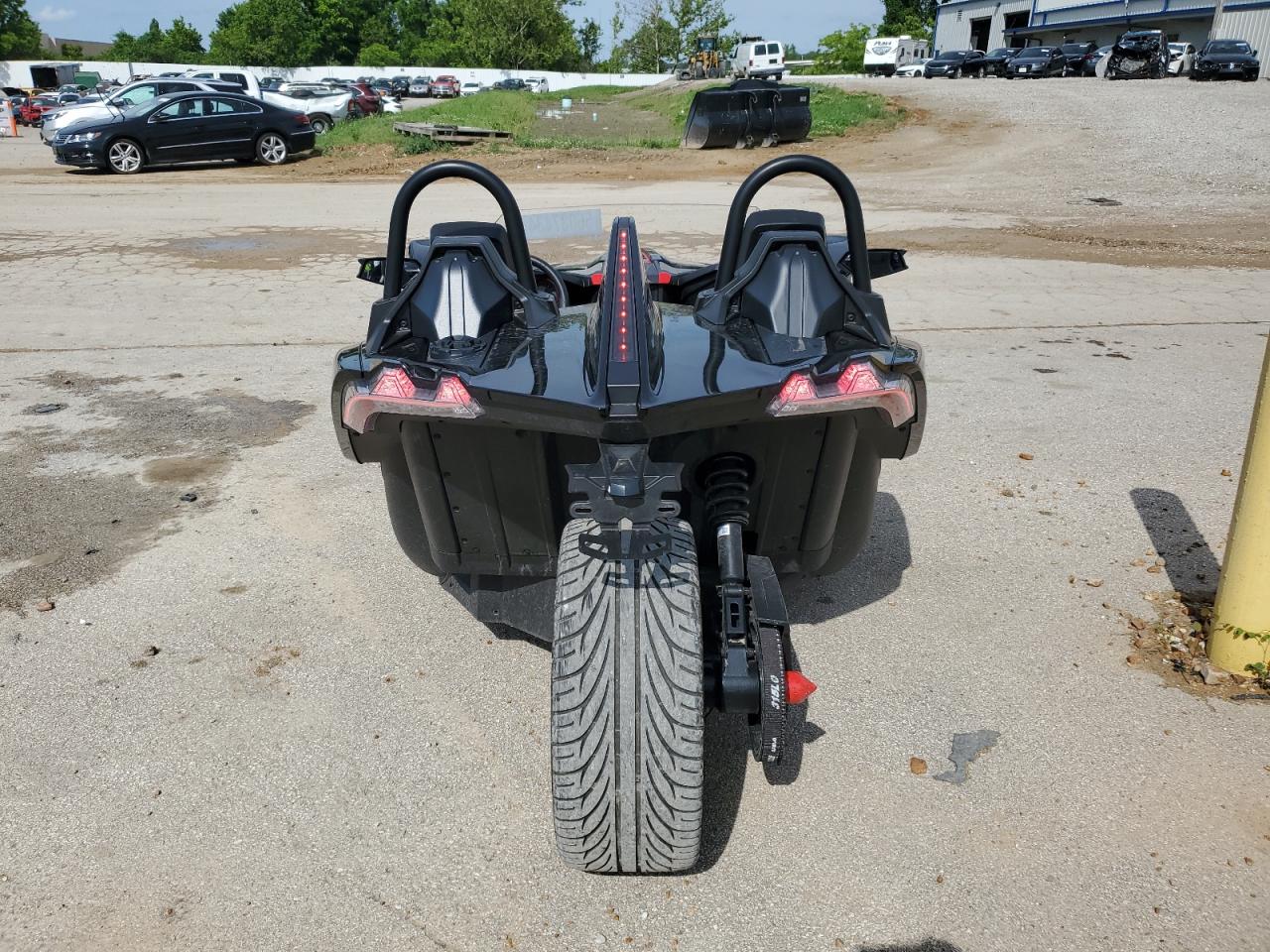 2023 POLARIS SLINGSHOT S WITH TECHNOLOGY PACKAGE VIN 57XAATGDXP8155332 photo 6