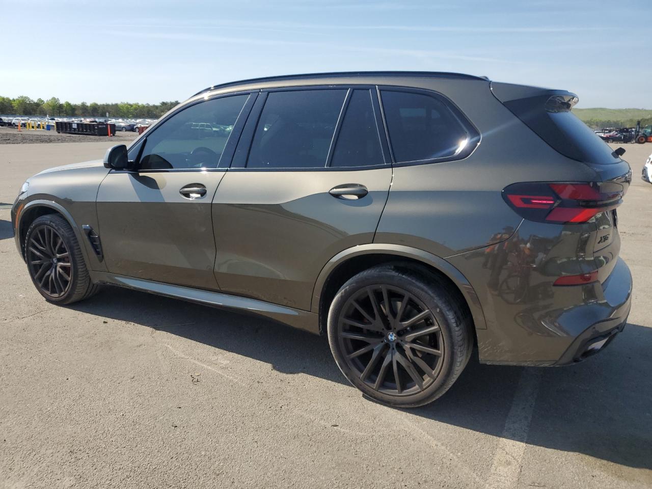 2024 BMW X5 VIN 5UX13EU03R9S21859 photo 2