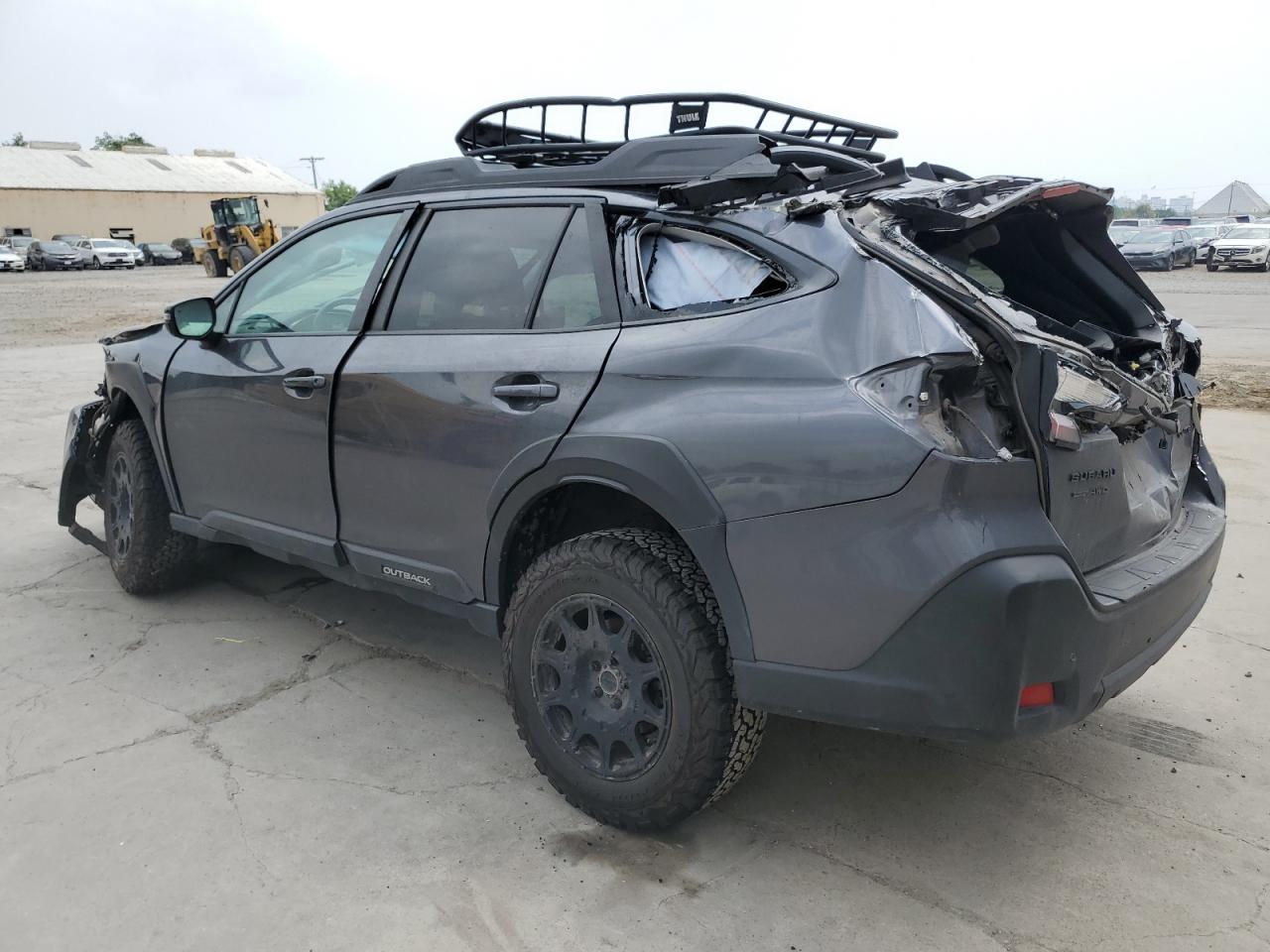2023 Subaru Outback VIN 4S4BTALCXP3122008 photo 2