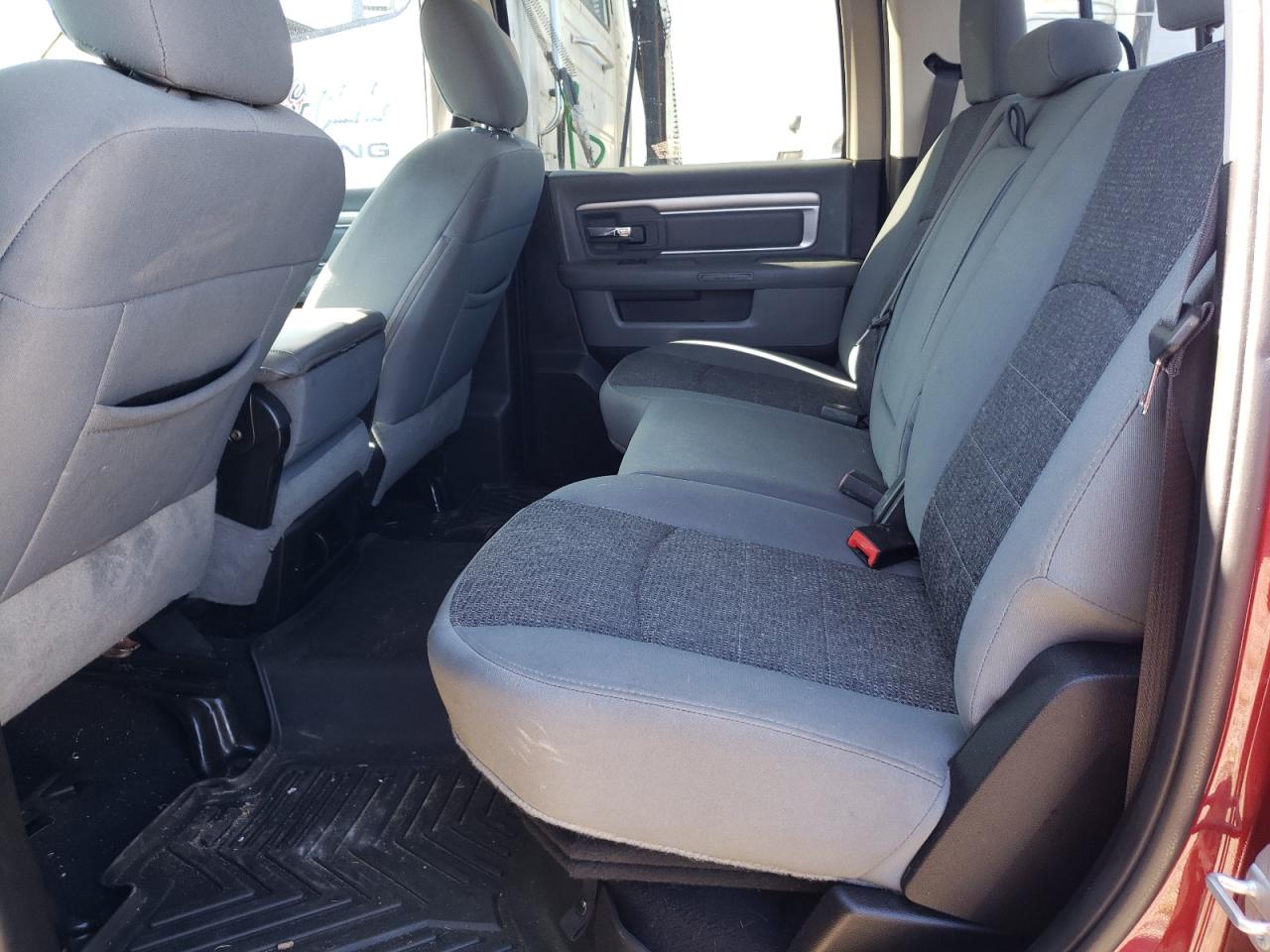 2018 RAM 3500 VIN 3C63RRHL2JG422880 photo 10