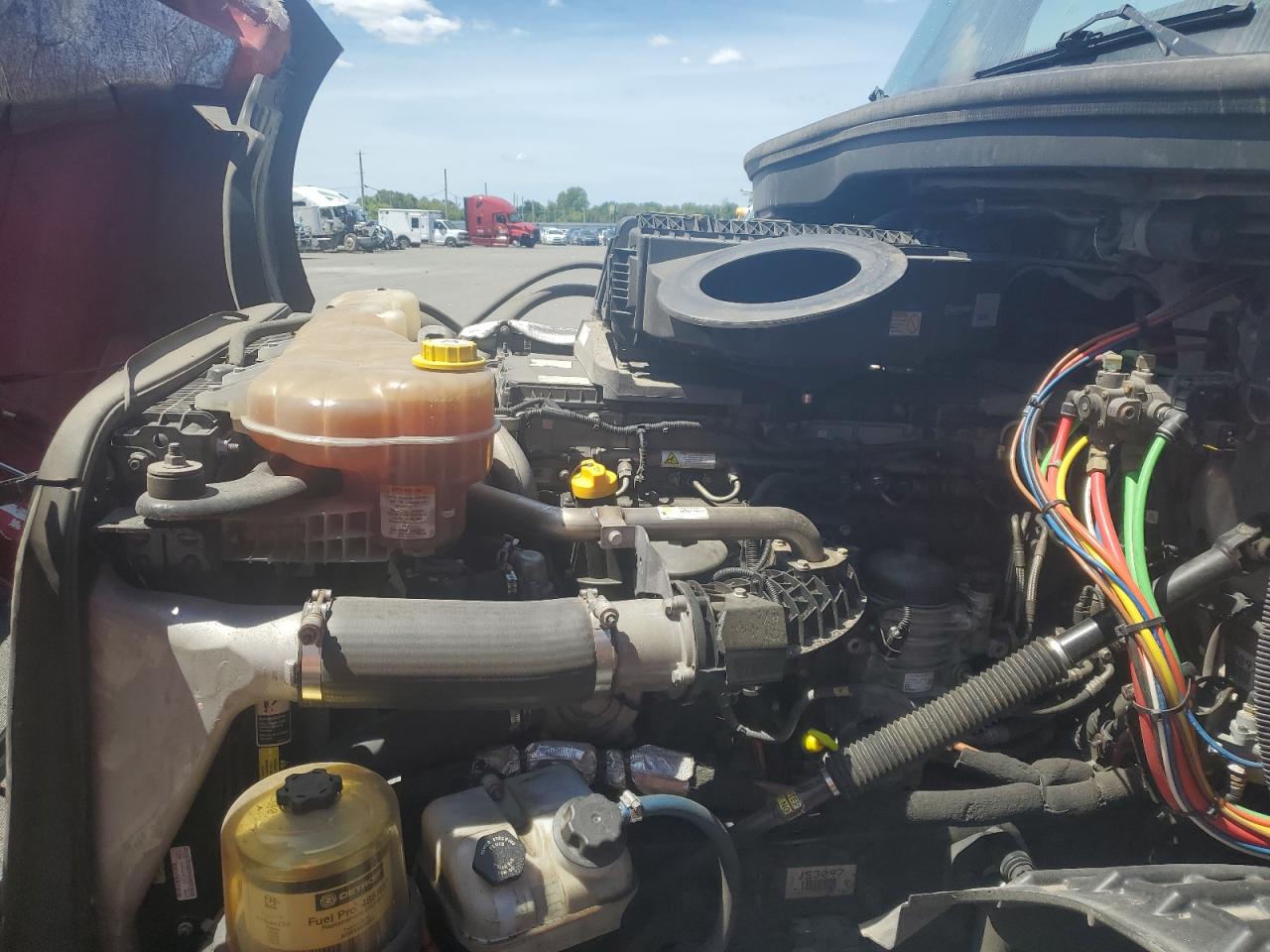 2018 FREIGHTLINER CASCADIA 126 VIN 3AKJHHDR5JSJS3097 photo 7