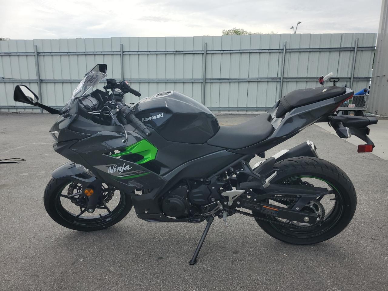 2023 KAWASAKI EX400 VIN JKAEXKH15PDAN6834 photo 3