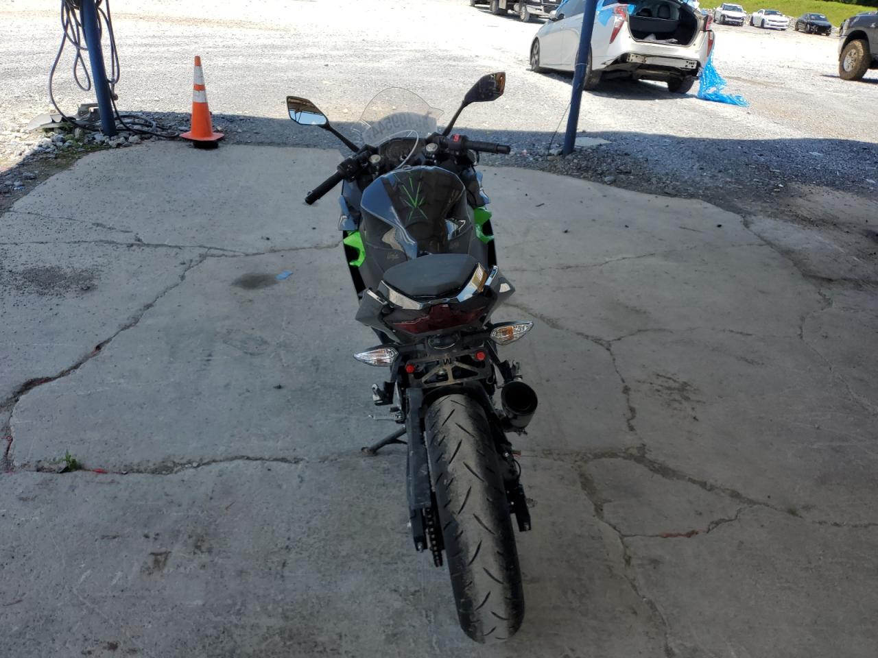 2023 KAWASAKI EX400 VIN JKAEXKH15PDAM3789 photo 4