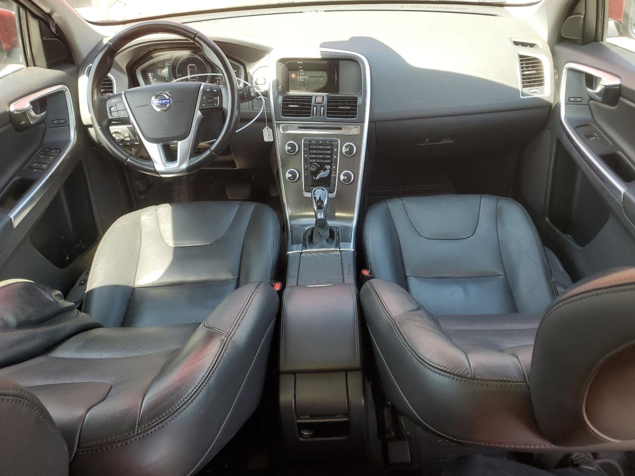 2015 Volvo Xc60 VIN YV4612RK3F2735475 photo 8