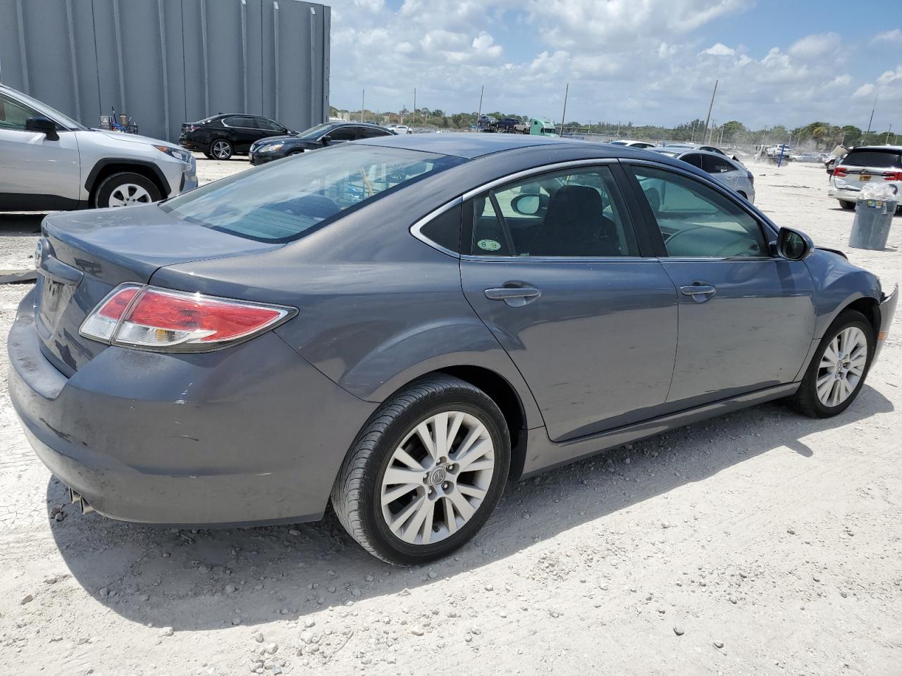 2010 Mazda 6 VIN 1YVHZ8CH6A5M37430 photo 3