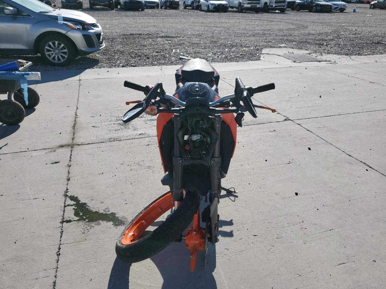 2020 KTM 200 VIN MD2JPC403LC018467 photo 2