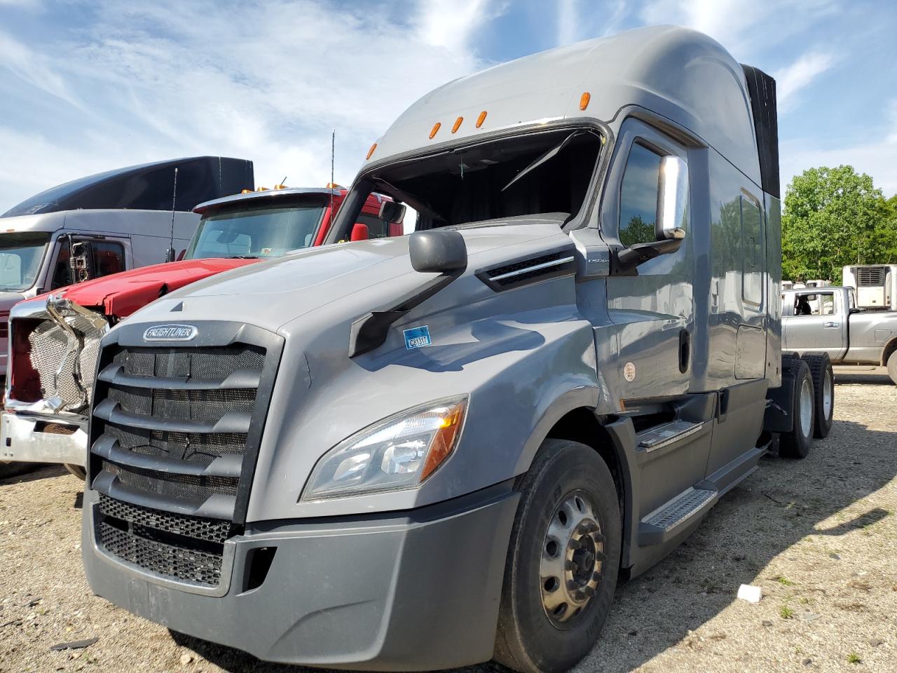 2019 FREIGHTLINER CASCADIA 126 VIN 1FUJHHDR5KLKJ3976 photo 2