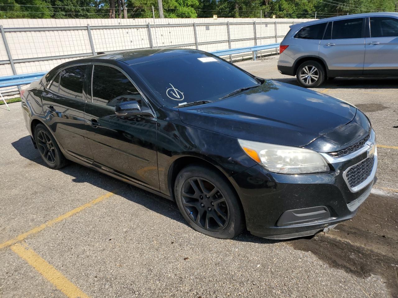 2016 Malibu VIN 1G11C5SA2GU108730 photo 4