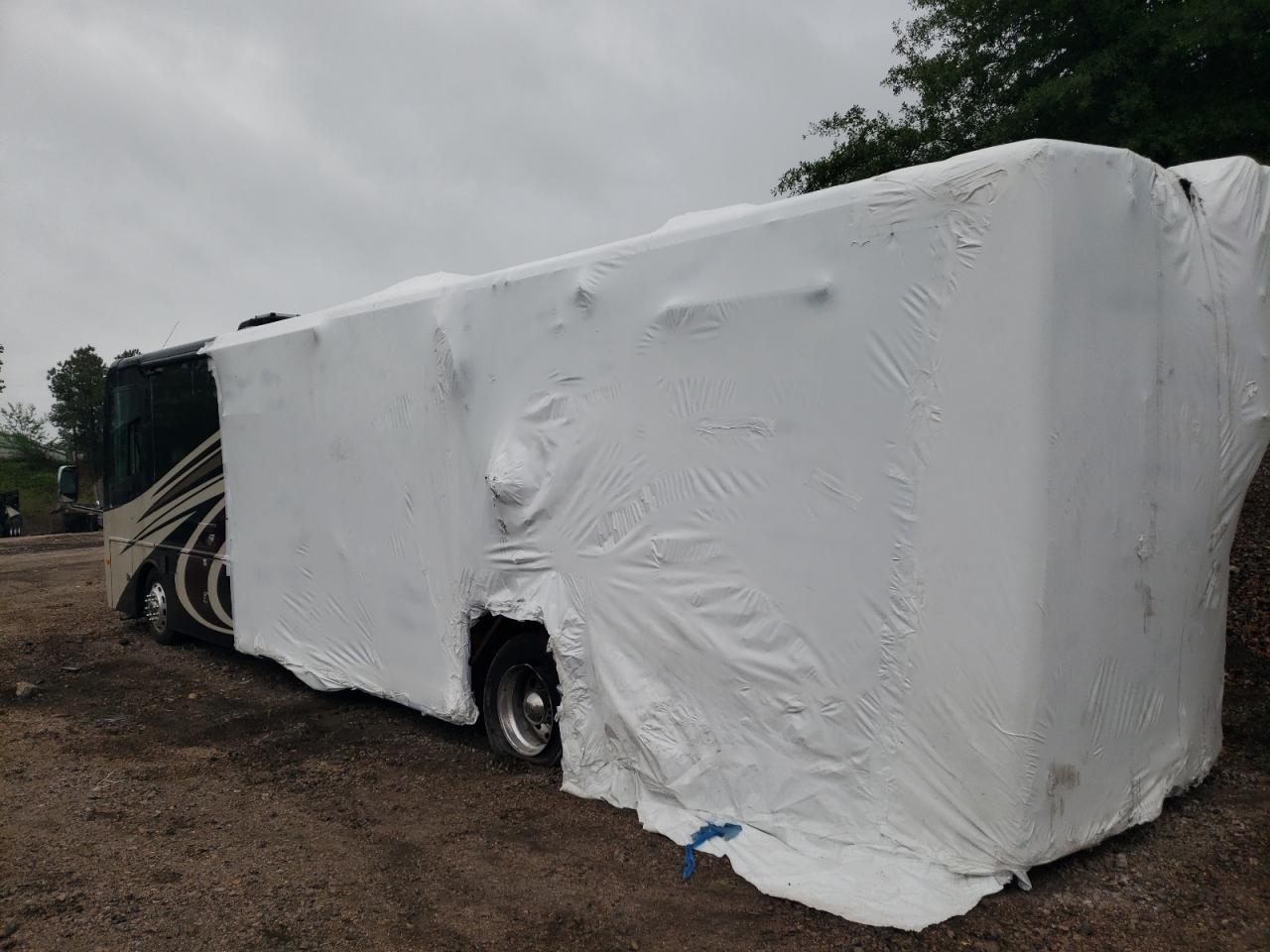 2016 FREIGHTLINER CHASSIS XC VIN 4UZACGCY3GCHW6799 photo 3