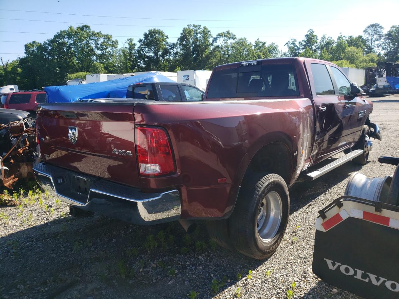 2018 RAM 3500 VIN 3C63RRHL2JG422880 photo 3