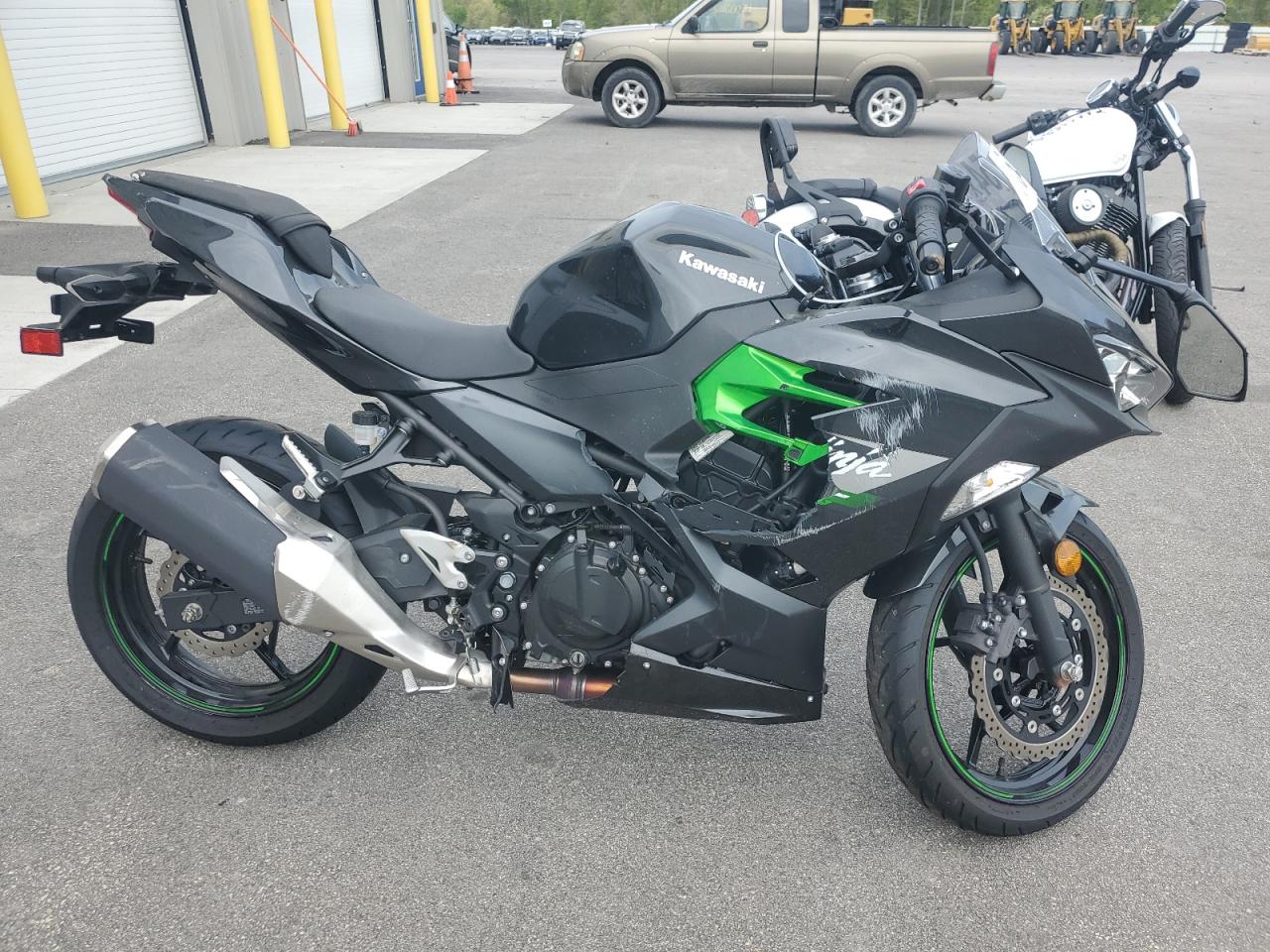 2023 KAWASAKI EX400 VIN JKAEXKH15PDAN6834 photo 1