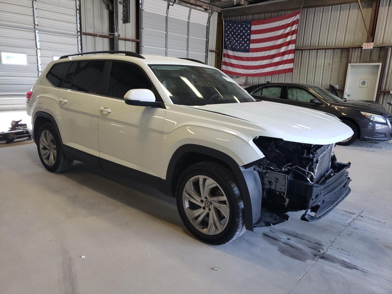 2021 VOLKSWAGEN Atlas VIN 1V2HR2CA1MC548987 photo 4