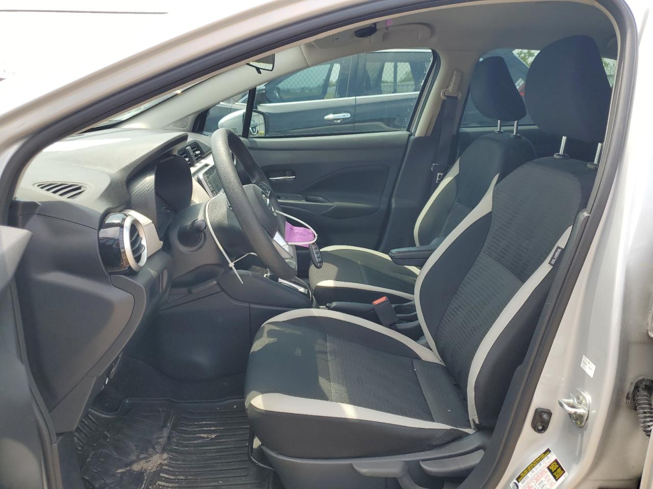 2021 Nissan Versa VIN 3N1CN8EV6ML895149 photo 7