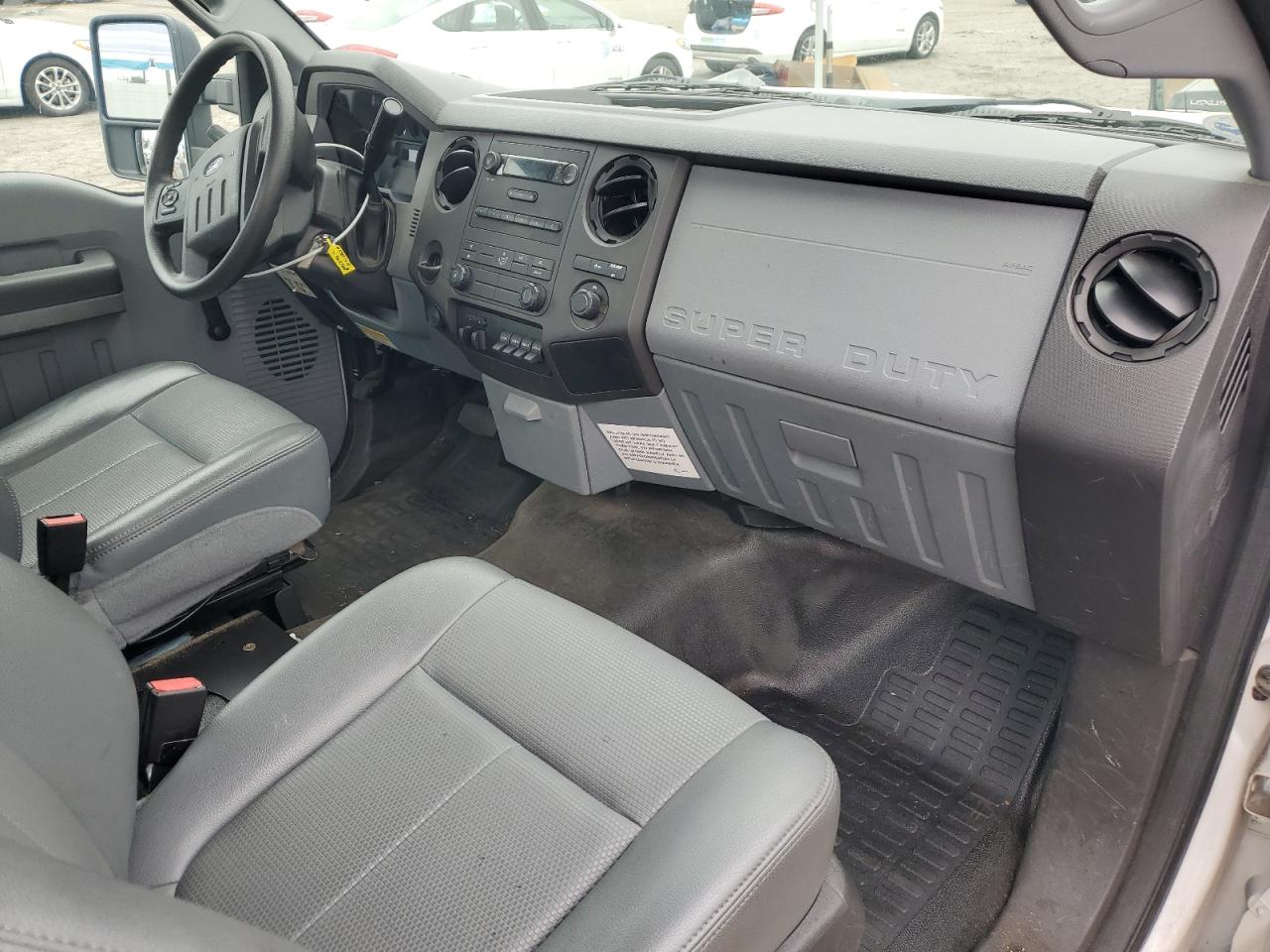 2013 Ford F250 VIN 1FTBF2A68DEB82173 photo 8