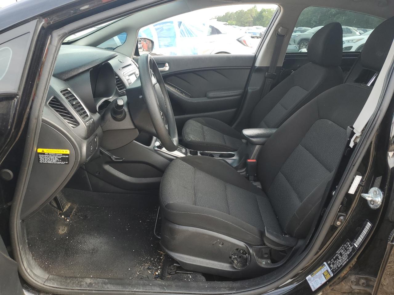2017 Kia Forte VIN 3KPFK4A72HE069377 photo 7
