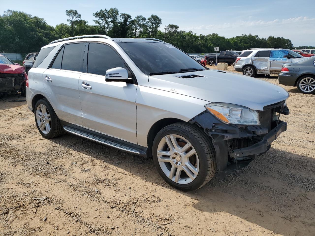 2015 Mercedes-Benz M-class VIN 4JGDA5JBXFA593473 photo 4