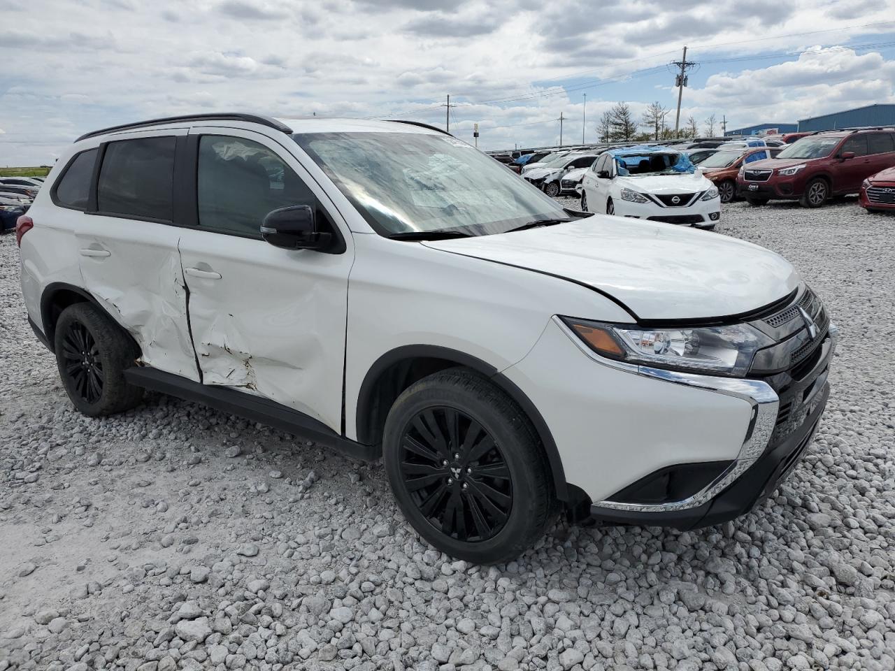 2020 Mitsubishi Outlander VIN JA4AZ3A39LZ017782 photo 4