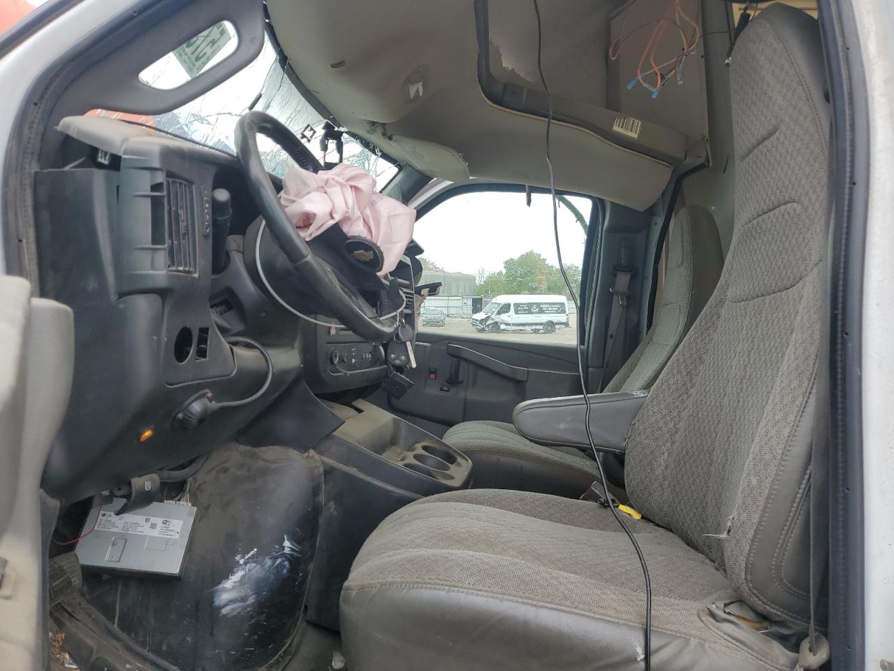 2021 CHEV Express VIN 1GB0GSF79M1239899 photo 7