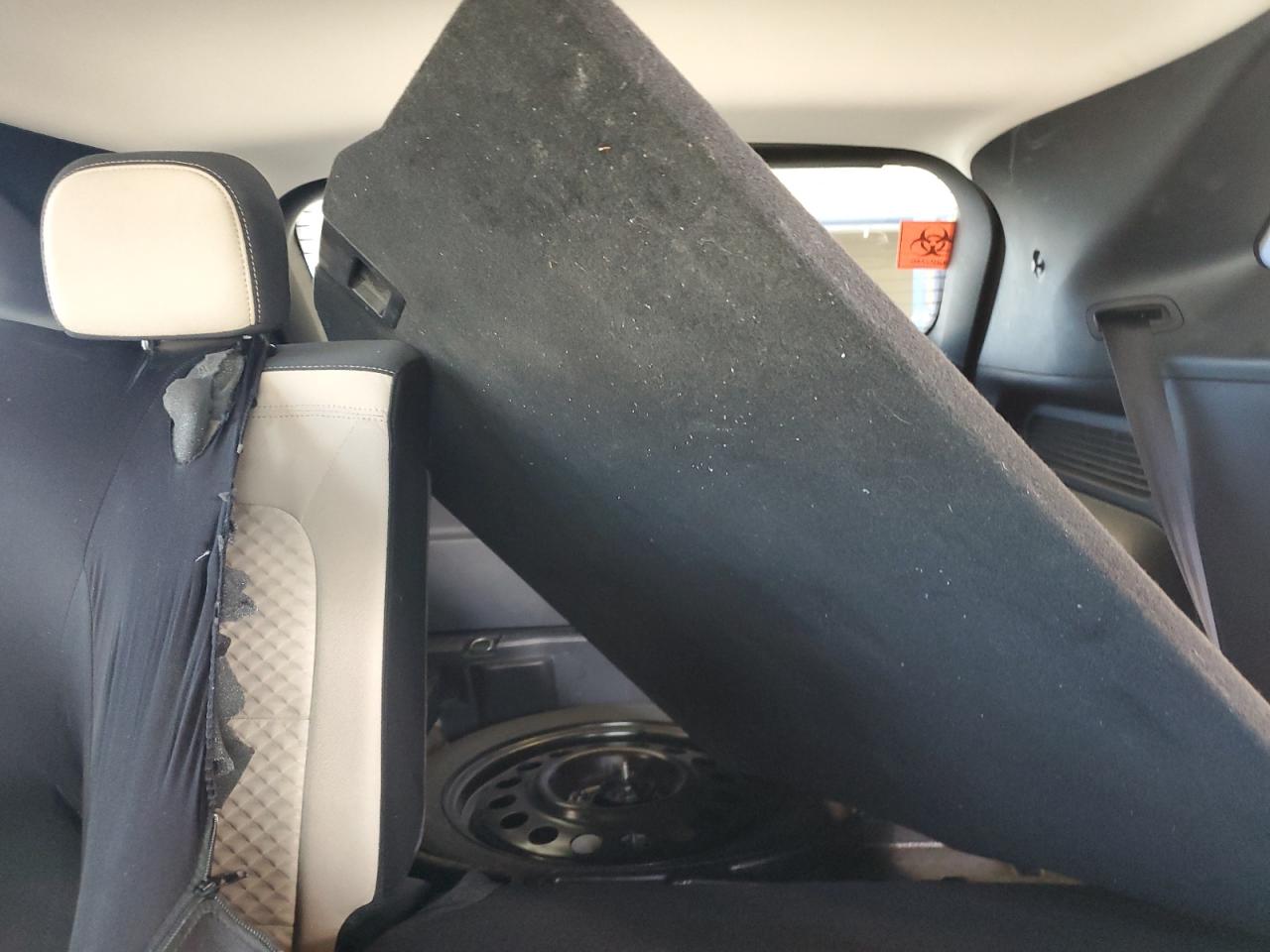 2021 Ford Escape VIN 1FMCU0G63MUB00700 photo 10
