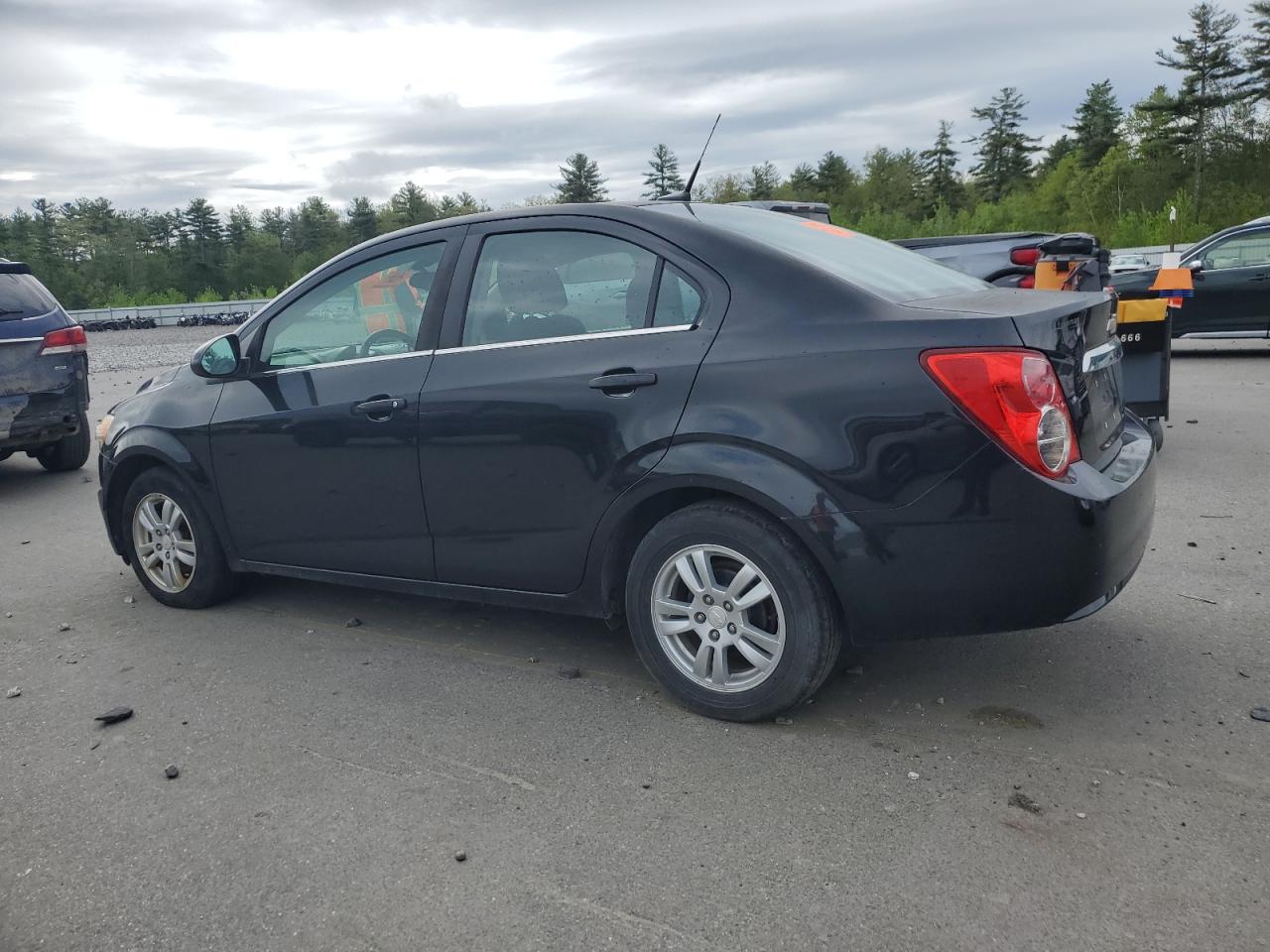 2014 CHEV Sonic VIN 1G1JC5SH3E4120220 photo 2