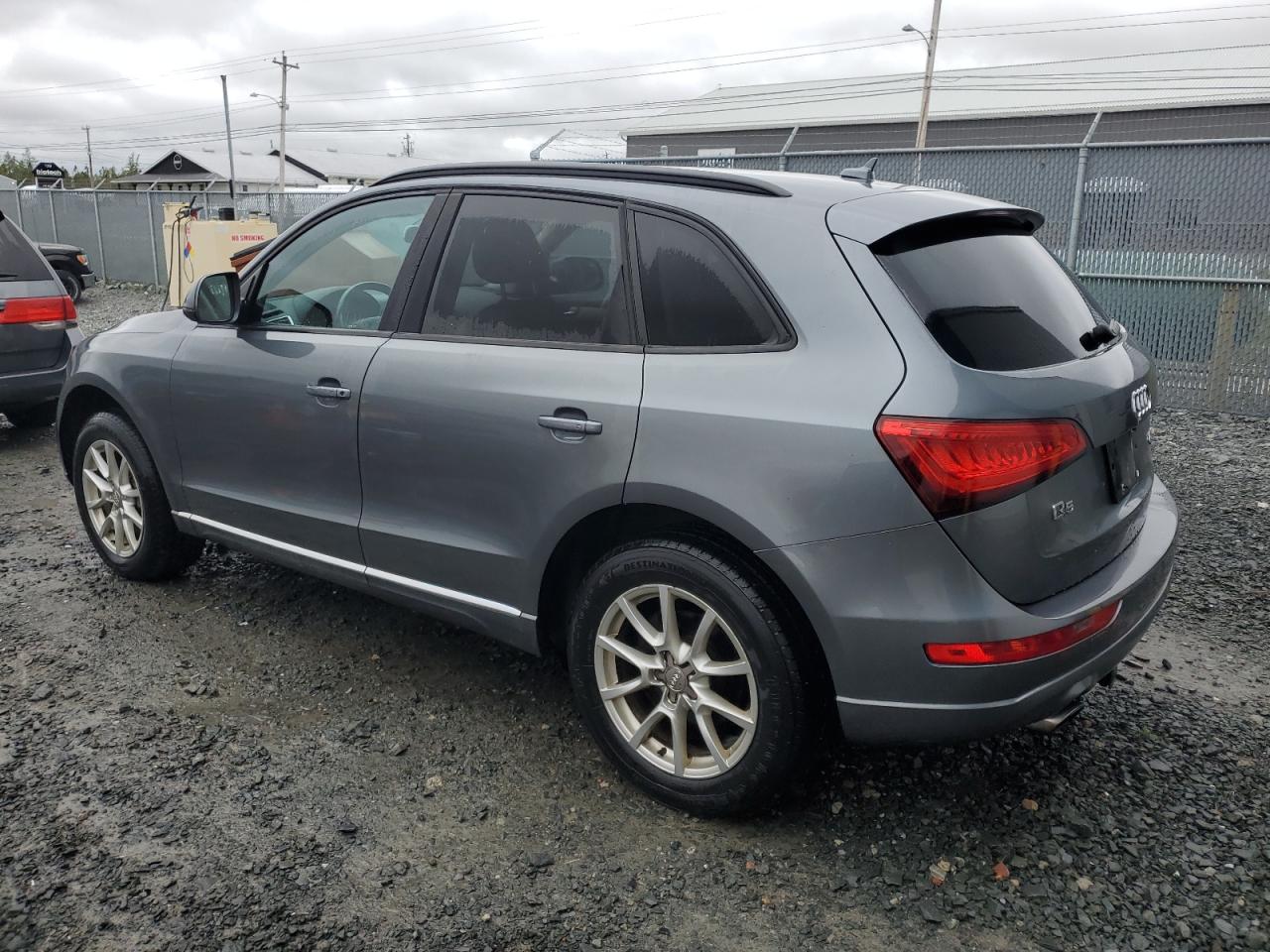 2013 AUDI Q5 VIN WA1CFCFPXDA015813 photo 2