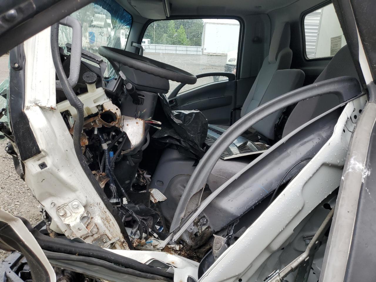 2019 Isuzu All models VIN 54DC4W1B5KS804091 photo 7